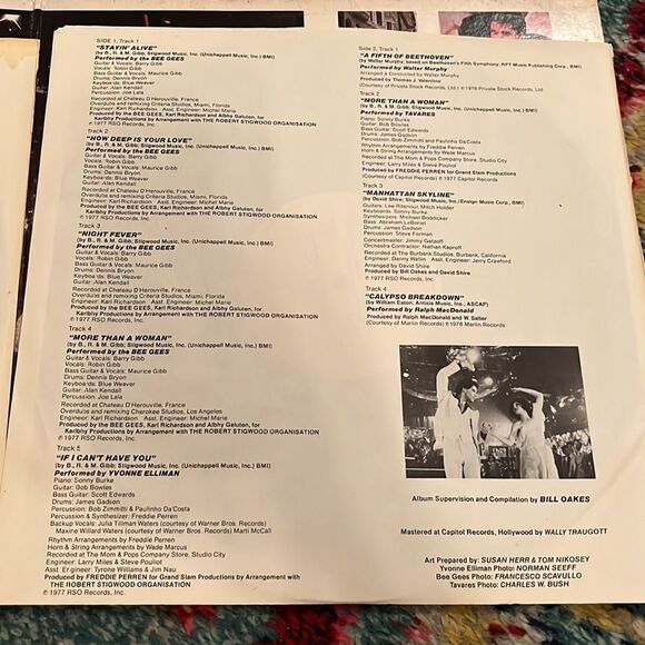 SATURDAY NIGHT FEVER - THE ORIGINAL MOVIE SOUND TRACK - VINYL LP RECORD - 1977 - Picture 7 of 13